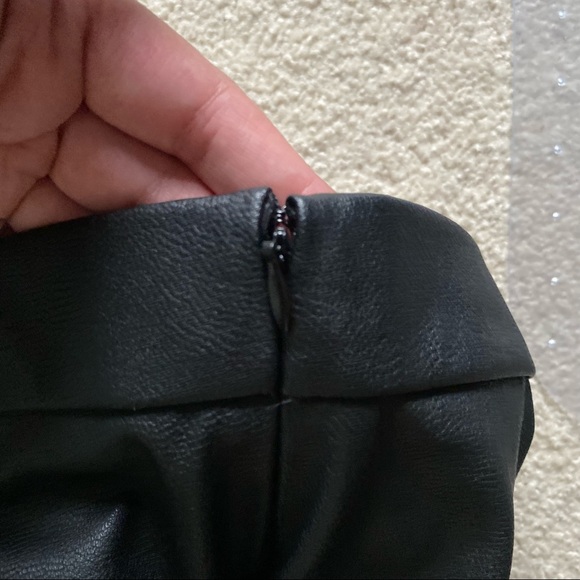 Vero Moda Faux Leather Pants - Picture 7 of 15